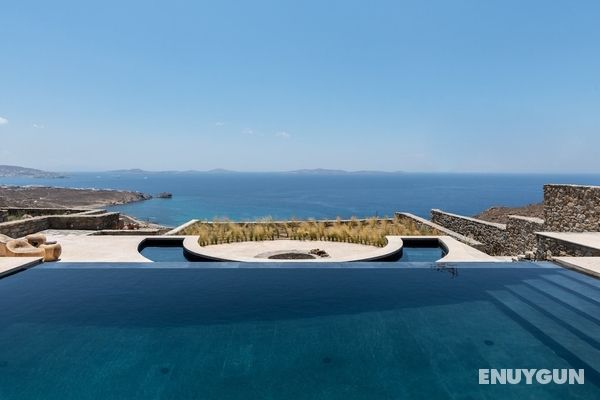 Breathtaking 5 Bedroom Villa With Private Pool Öne Çıkan Resim