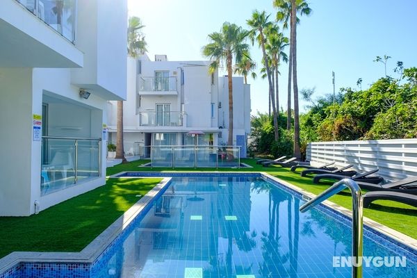 Bright and Well-planned Vacation Flat for Friends in the Cypriot sun All Yours Öne Çıkan Resim