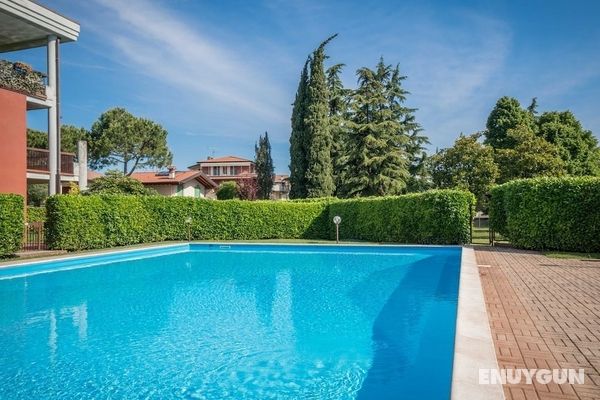 Bright Apartments Desenzano - Caravelle Pool Öne Çıkan Resim