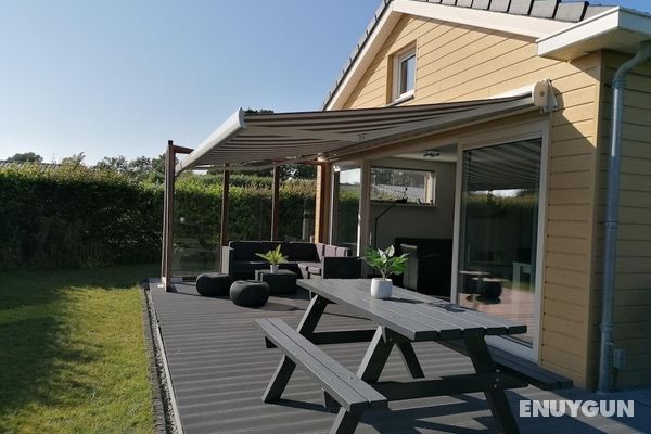 Bright Holiday Home in Noordwijk near Sea Öne Çıkan Resim