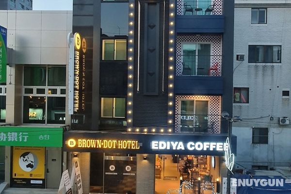 Brown-Dot Hotel Öne Çıkan Resim