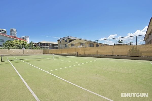 Burleigh Esplanade Apartments Genel