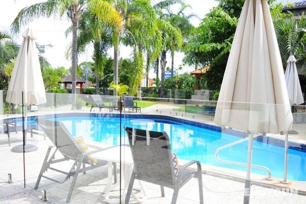 Burleigh Palms Holiday Apartments Genel