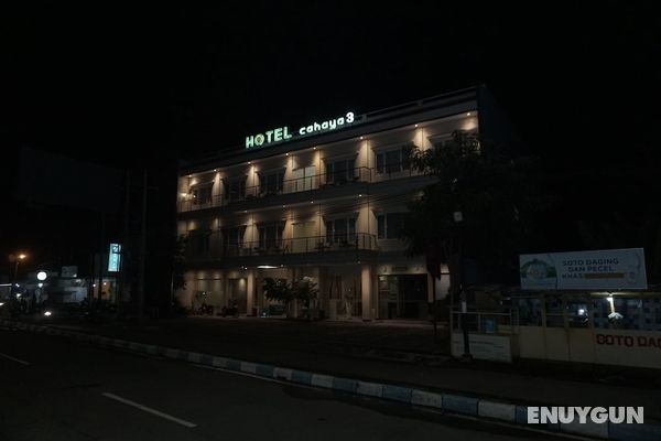 Cahaya 3 Hotel Near Juanda Airport Dış Mekan