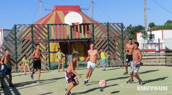 Camping Le Soleil de la Méditerrannée Genel