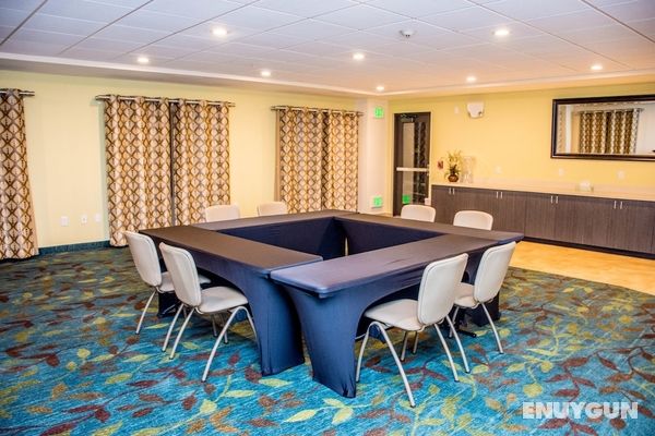 Candlewood Suites : Overland Park - W 135th St, an IHG Hotel Genel