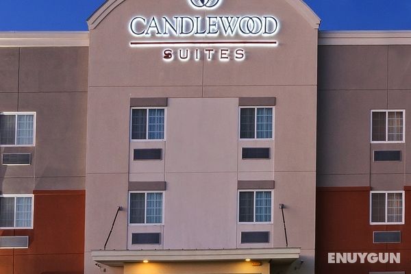 Candlewood Suites Pearland Genel