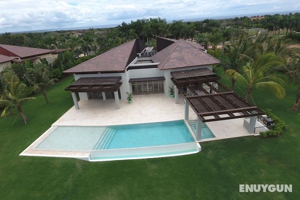Casa de Campo Villa for Wedding or Private Events Superb Villa With Huge Lawn Pool Jacuzzi Golf Cart Chef Butler Maid Oda