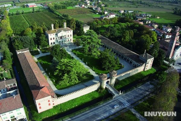 Castello di Roncade Öne Çıkan Resim