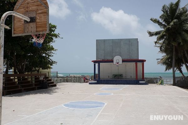 Caye Caulker Plaza Hotel Genel