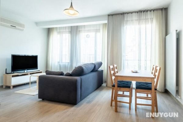 Central Flat Close to Popular Attractions in Sisli Öne Çıkan Resim