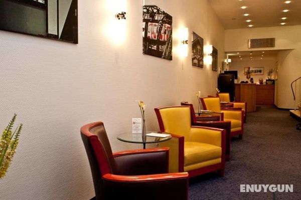 Central-Hotel Wuppertal Genel