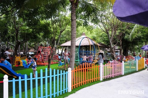 Cham Oasis Nha Trang Resort Condotel Genel