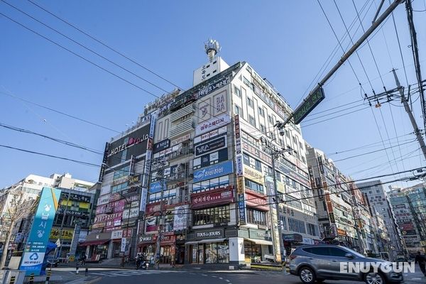 Changwon Sangnamdong Hotel Baba Dış Mekan