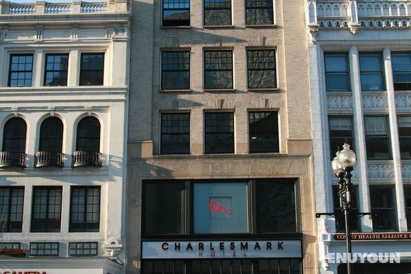 Charlesmark Hotel Genel