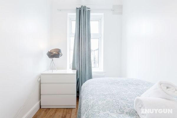 Charming 3-bed Apartment in Romford Öne Çıkan Resim