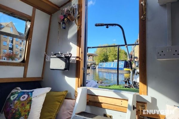 Charming Baby Narrowboat Apsley Marina Öne Çıkan Resim