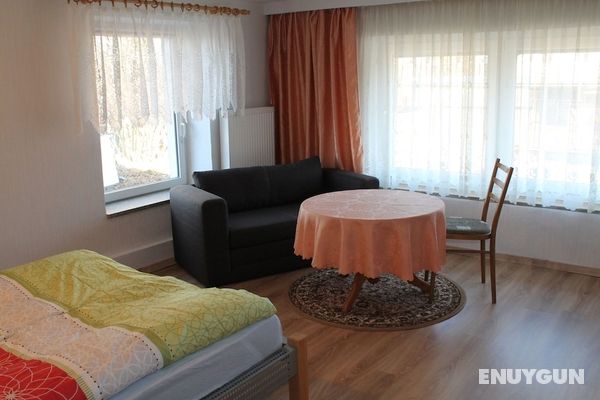 Cheerful Apartment in Brusow With Terrace, Garden and Barbecue Öne Çıkan Resim