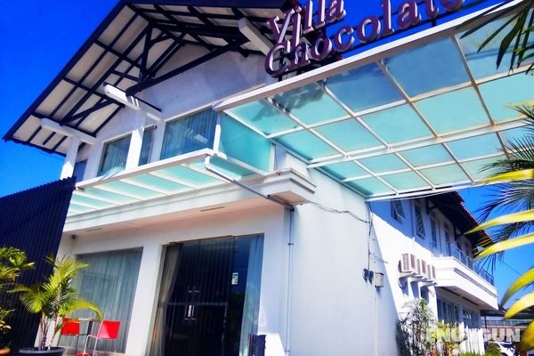 Villa Chocolate Öne Çıkan Resim