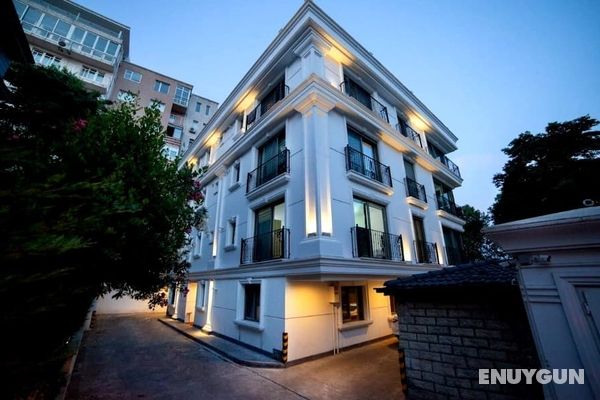 Çırağan Bosphorus Apartments Genel