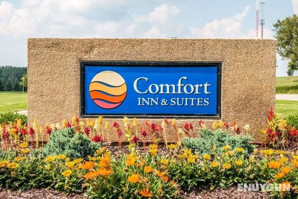 Comfort Inn & Suites Hotel and Conference Center Genel