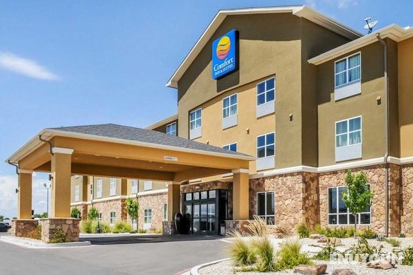 Comfort Inn & Suites West Artesia Genel