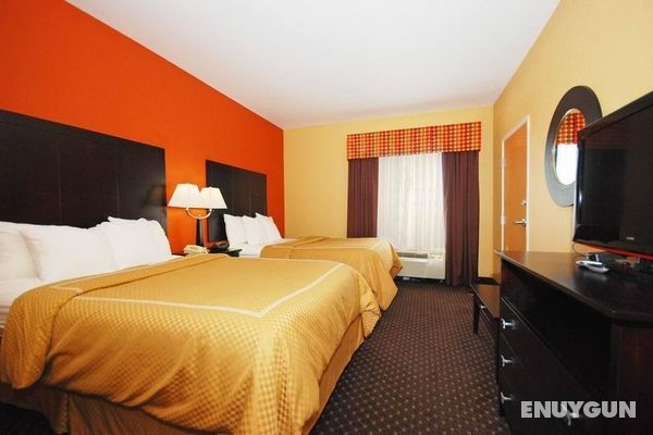 Comfort Suites At Rivergate Mall Genel