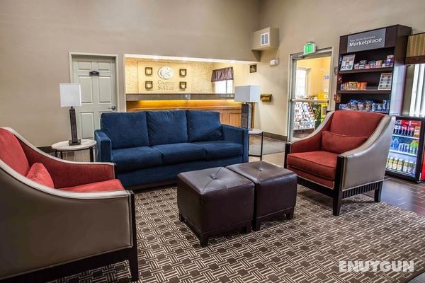 Comfort Suites Fort Collins Area Genel