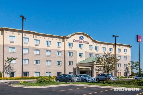 Comfort Suites Wixom Genel