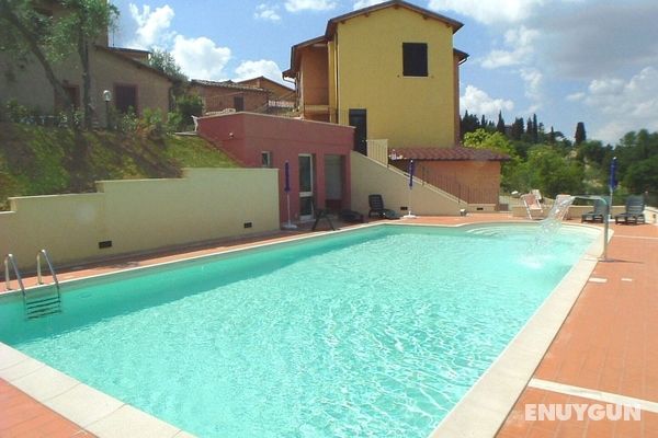 Comfortable Mansion in Siena With Swimming Pool Öne Çıkan Resim
