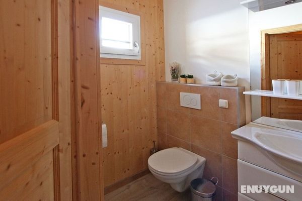 Comfy Chalet in Hohentauern With Terrace Banyo Tipleri