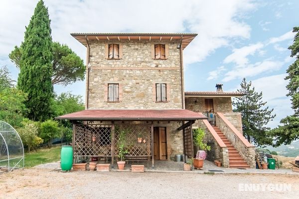 Comfy Holiday Home in Montone With Private Pool and Garden Öne Çıkan Resim