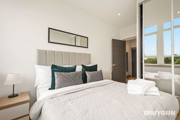 Comfy One Bedroom Apartment in Harrow Öne Çıkan Resim