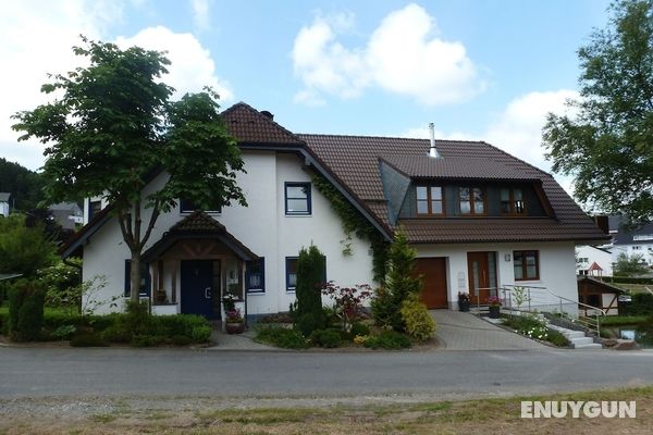 Cosy Apartment With Private Garden in Brachthausen in the Sauerland Dış Mekan