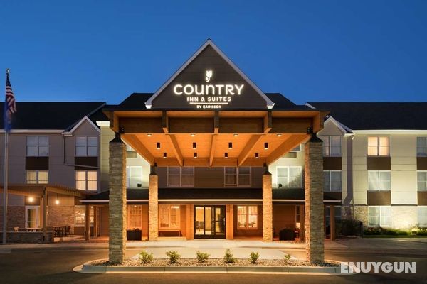 COUNTRY INN SUITES BY RADISSON MINNEAPOLIS WEST MN Genel