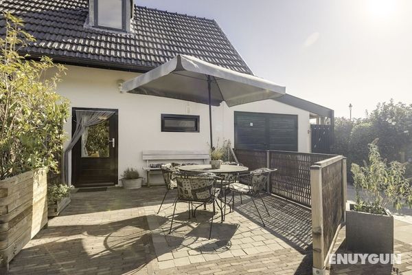 Countryside Holiday Home in Mechelen With Terrace Öne Çıkan Resim