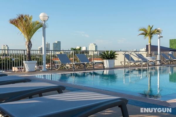 Courtyard by Marriott Miami Beach-South Beach Öne Çıkan Resim