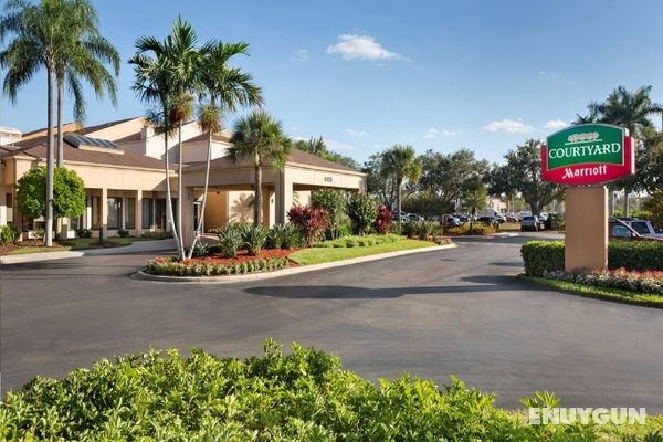 Courtyard Fort Myers Cape Coral Genel