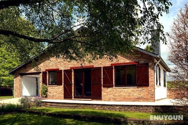 Cozy Bungalow With Large Enclosed Garden in the Western Ardennes Öne Çıkan Resim