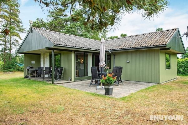 Cozy Holiday Home in Ebeltoft With Garden Öne Çıkan Resim