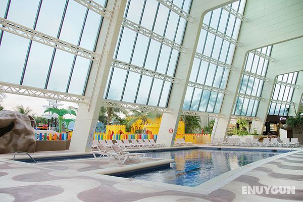 Crown Paradise Club Cancun All Inclusive Havuz