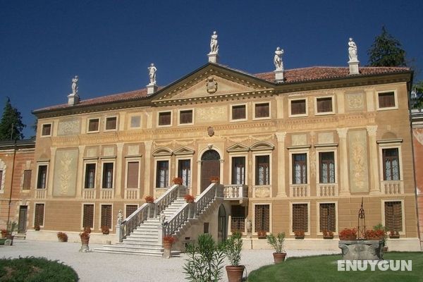 Villa Curti Öne Çıkan Resim