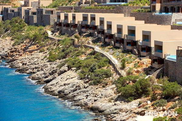 Daios Cove Resort & Luxury Villas Genel