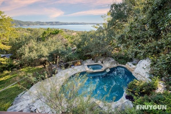 Dawson by Avantstay Serene Austin Home set Amongst Nature w/ Pool , Hot Tub & Close to Lake Travis Öne Çıkan Resim