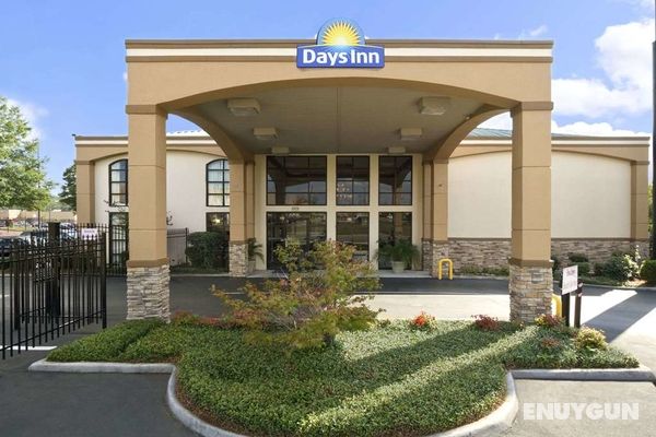 Days Inn and Suites by Wyndham Tuscaloosa Genel