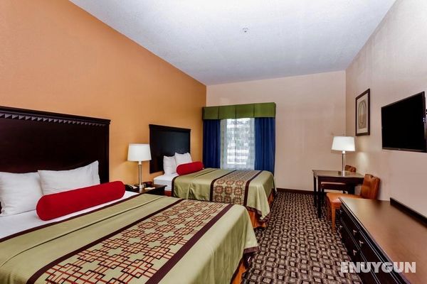 Days Inn & Suites by Wyndham Savannah North I-95 Genel