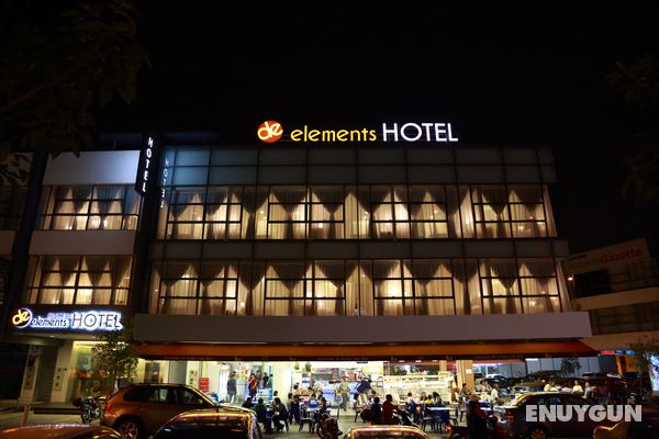De Elements Business Hotel Genel
