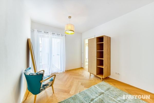 Deluxe Apartment With Terrace and Parking in the Historic City Centre of Krems an der Donau Oda