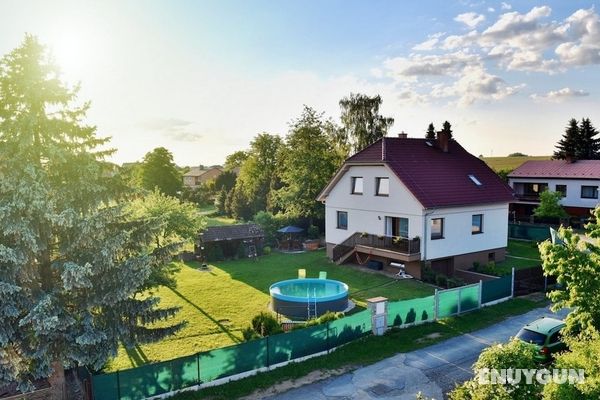 Detached Villa in South Bohemia With Outdoor Pool in the Fenced Garden Öne Çıkan Resim