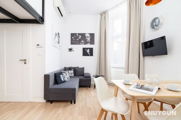Apartments Dietla Cracow by Renters Öne Çıkan Resim